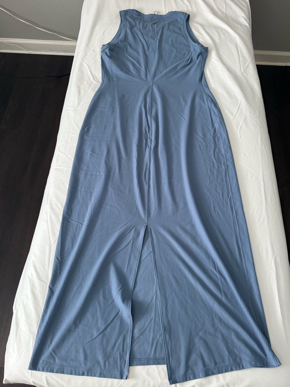 Lululemon ribbed midi dress - Picture 2 of 5